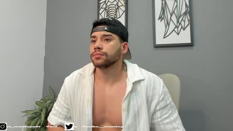 Snapshot of mike_montoya chatting on January 3, 2025, 8:43 am Mike Montoya online show from January 3, 2025, 8:43 am