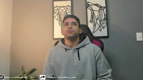 Snapshot of mike_montoya chatting on January 26, 2025, 4:20 am Mike Montoya online show from January 26, 2025, 4:20 am