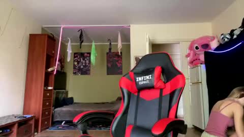 Mike online show from July 28, 2026, 11:39 am