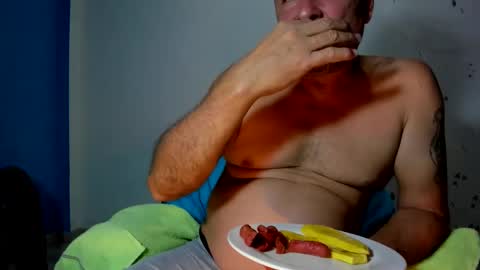 Snapshot of mike_williams53 chatting on March 12, 2025, 2:41 am mike_williams53 online show from March 12, 2025, 2:41 am