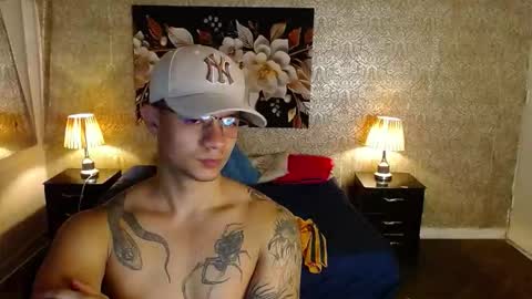 Mike online show from November 19, 2025, 1:44 pm