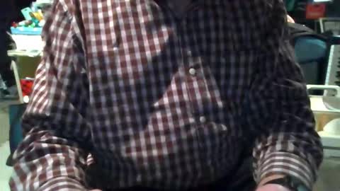 mikeb3200 online show from April 5, 2026, 3:04 am