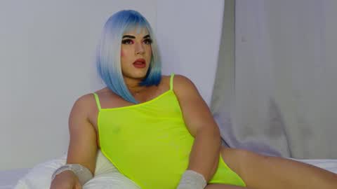 Snapshot of mikegaitan1 chatting on November 11, 2025, 10:10 pm mikegaitan1 online show from November 11, 2025, 10:10 pm