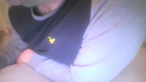 Snapshot of mikehockishuge9 chatting on February 24, 2026, 10:19 pm mikehockishuge9 online show from February 24, 2026, 10:19 pm