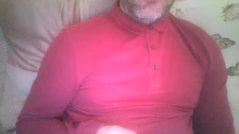 Snapshot of mikehockishuge9 chatting on April 16, 2026, 9:04 pm mikehockishuge9 online show from April 16, 2026, 9:04 pm
