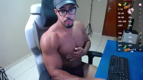 Snapshot of mikehotk chatting on January 8, 2025, 7:45 pm mikehotk online show from January 8, 2025, 7:45 pm