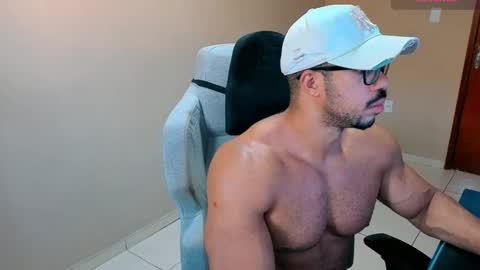 Snapshot of mikehotk chatting on October 6, 2025, 7:55 pm mikehotk online show from October 6, 2025, 7:55 pm