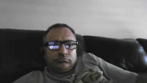 Snapshot of mikej143 chatting on June 1, 2026, 11:39 pm mikej143 online show from June 1, 2026, 11:39 pm