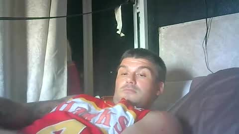 Snapshot of mikemike11k chatting on January 1, 2025, 3:35 pm mikemike11k online show from January 1, 2025, 3:35 pm