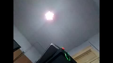 Snapshot of mikemike11k chatting on February 20, 2025, 1:57 am mikemike11k online show from February 20, 2025, 1:57 am