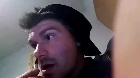 Snapshot of mikemike11k chatting on February 24, 2025, 7:11 am mikemike11k online show from February 24, 2025, 7:11 am