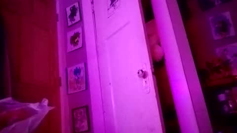 Snapshot of mikeoxhughes216 chatting on November 29, 2025, 7:44 am mikeoxhughes216 online show from November 29, 2025, 7:44 am