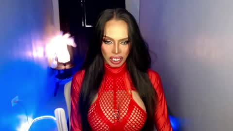 Mistress MikeyAlawi online show from May 5, 2026, 1:46 am