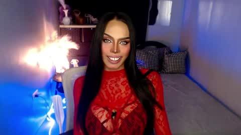 Mistress MikeyAlawi online show from May 17, 2026, 9:22 pm