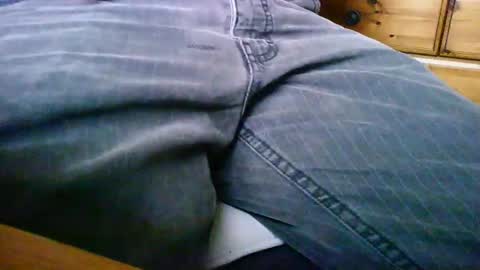 Snapshot of mikeybed chatting on January 19, 2026, 10:19 am mikeybed online show from January 19, 2026, 10:19 am