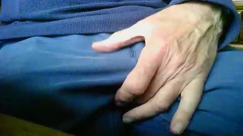 Snapshot of mikeybed chatting on February 11, 2026, 9:36 am mikeybed online show from February 11, 2026, 9:36 am