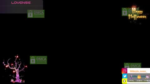 Mikeyla  online show from October 27, 2025, 9:41 pm