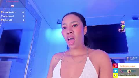 Mikeyla  online show from November 7, 2025, 7:03 pm