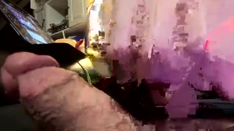 mikeylikesit2222 online show from February 5, 2025, 1:04 am