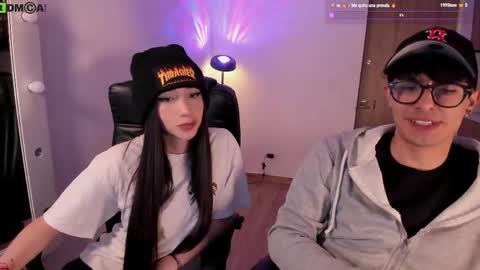 VIOLETAMIKE online show from April 13, 2026, 8:47 pm