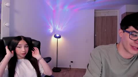 VIOLETAMIKE online show from May 28, 2026, 9:28 am