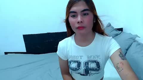 Snapshot of mikhayla_and_zeus_room chatting on April 20, 2026, 3:09 am Mikhayla and Zeus online show from April 20, 2026, 3:09 am