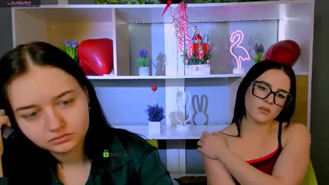 miki_ti online show from February 14, 2026, 7:32 pm