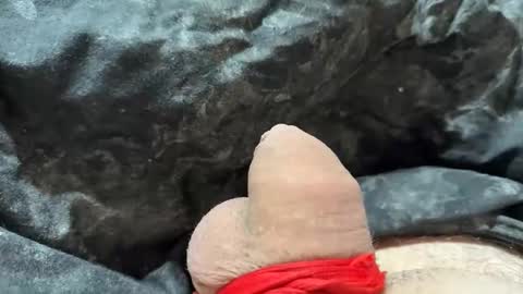 mikke332 online show from November 30, 2025, 4:00 pm