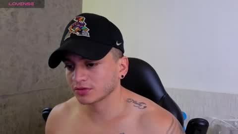 Snapshot of mikke_love chatting on May 3, 2026, 7:20 pm MIKKE online show from May 3, 2026, 7:20 pm
