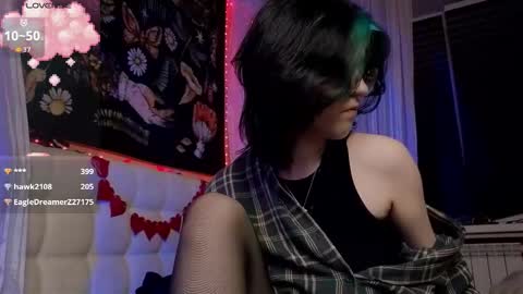 Snapshot of miko_meow chatting on September 27, 2025, 4:12 pm Miko online show from September 27, 2025, 4:12 pm