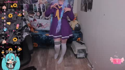 Miku online show from December 9, 2024, 2:24 am