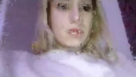 Mila 420 online show from November 8, 2025, 7:01 pm