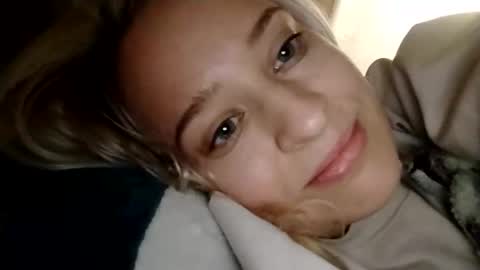 Mila 420 online show from January 15, 2026, 12:54 pm