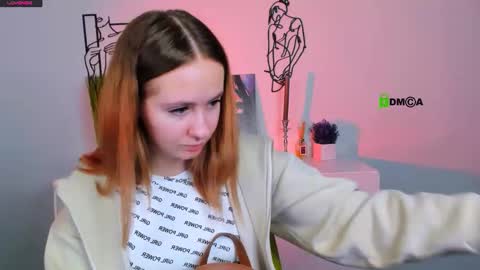 mila_glow online show from October 18, 2025, 7:14 pm