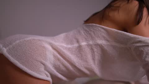 Snapshot of mila_may_ chatting on December 16, 2024, 2:57 am mila may online show from December 16, 2024, 2:57 am