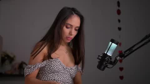 Snapshot of mila_may_ chatting on February 9, 2025, 6:11 am mila may online show from February 9, 2025, 6:11 am