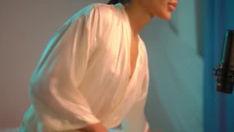 Snapshot of mila_may_ chatting on September 19, 2025, 10:21 pm mila may online show from September 19, 2025, 10:21 pm