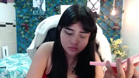 mila_quin online show from May 10, 2026, 12:54 pm