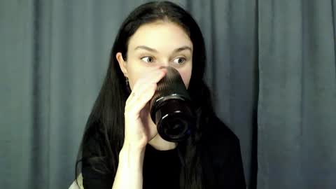 Snapshot of mila_rossee chatting on July 27, 2026, 5:53 pm Mila online show from July 27, 2026, 5:53 pm