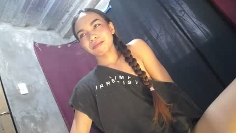 mila_seductressxx online show from June 13, 2026, 12:41 am
