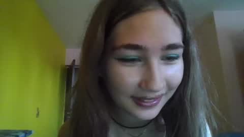 Snapshot of mila_sweettempt chatting on July 30, 2026, 5:17 am mila_sweettempt online show from July 30, 2026, 5:17 am