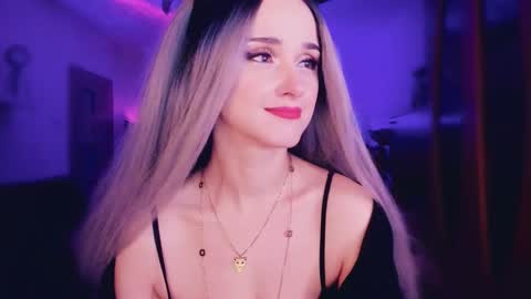 MiladyJolie online show from January 9, 2026, 3:20 am