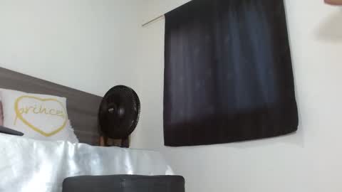 mila online show from February 9, 2025, 3:11 am