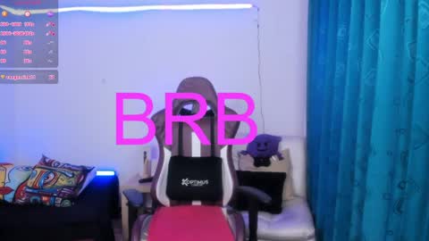 Lorena online show from May 27, 2026, 1:57 am