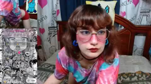 Mila-Lunala online show from October 14, 2025, 2:12 am