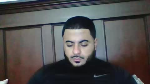 milan20099 online show from February 17, 2026, 6:36 pm