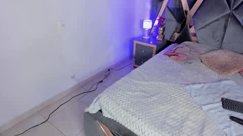 Milan  online show from March 7, 2026, 12:02 pm