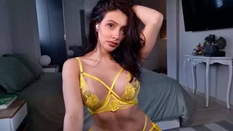 milana online show from February 19, 2026, 10:28 pm