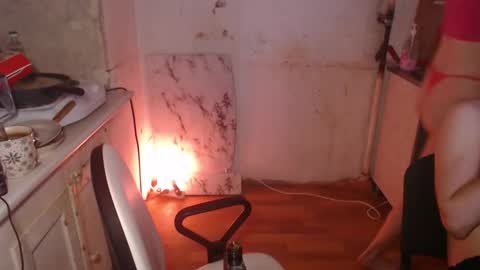 Snapshot of milana_sexwife chatting on November 1, 2025, 8:33 pm Dan and Milana online show from November 1, 2025, 8:33 pm