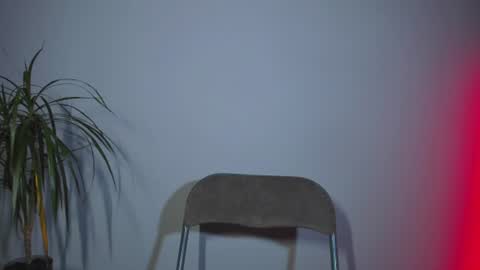 Milana online show from June 27, 2026, 10:37 pm
